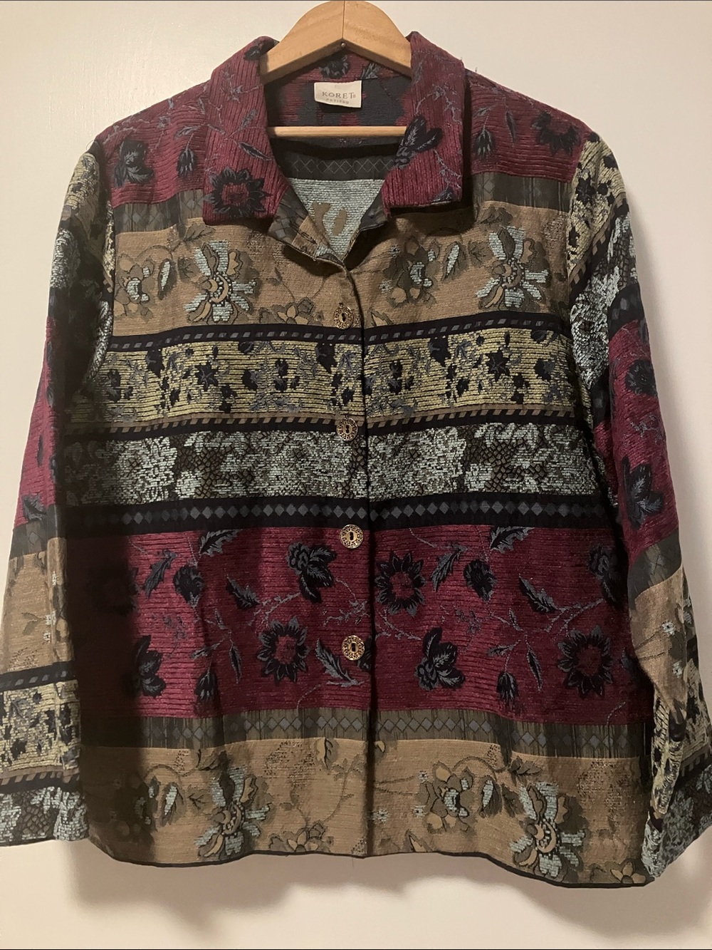 Koret Vintage Burgundy, Brown & Blue Tapestry Gold Button-Front Jacket